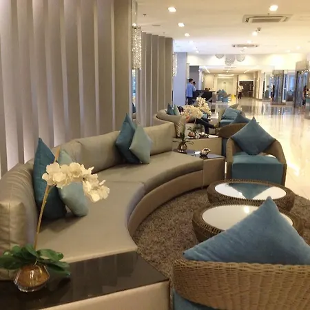 Sea Residences Moa Manila Room photo