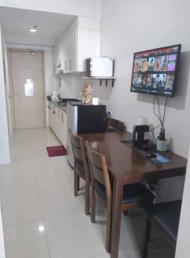 Sea Residences Moa * Manila